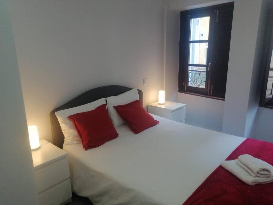 Torre Dos Clerigos Apartment Porto Eksteriør billede